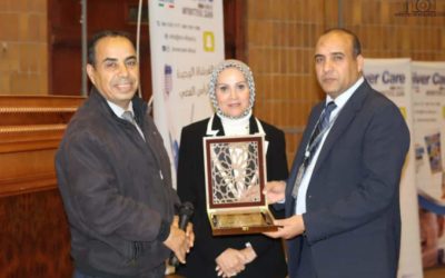 كلية طب جراحة الفم والأسنان تكرم الأستاذ فرج الفارسي