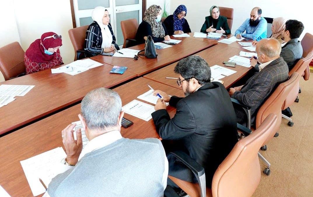 اجتماع دوري لمجلس كلية طب الأسنان