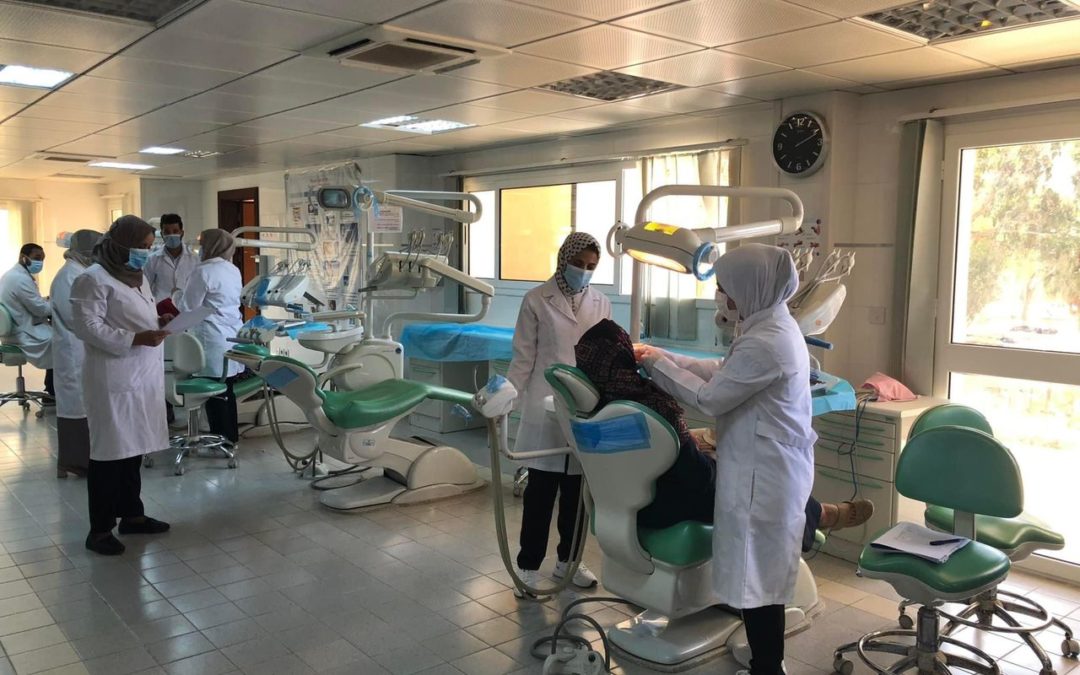 مبادرة تطلقها كلية طب الأسنان بنغازي