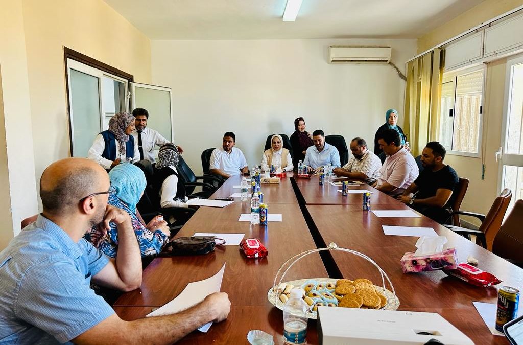 “كلية طب وجراحة الفم والأسنان بجامعة بنغازي تستقبل فريق ضمان الجودة