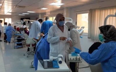 بدء الامتحانات السريرية لطلاب الماجستير بقسم علاج تحفظي وعلاج الجذور بنجاح وتنظيم عالي