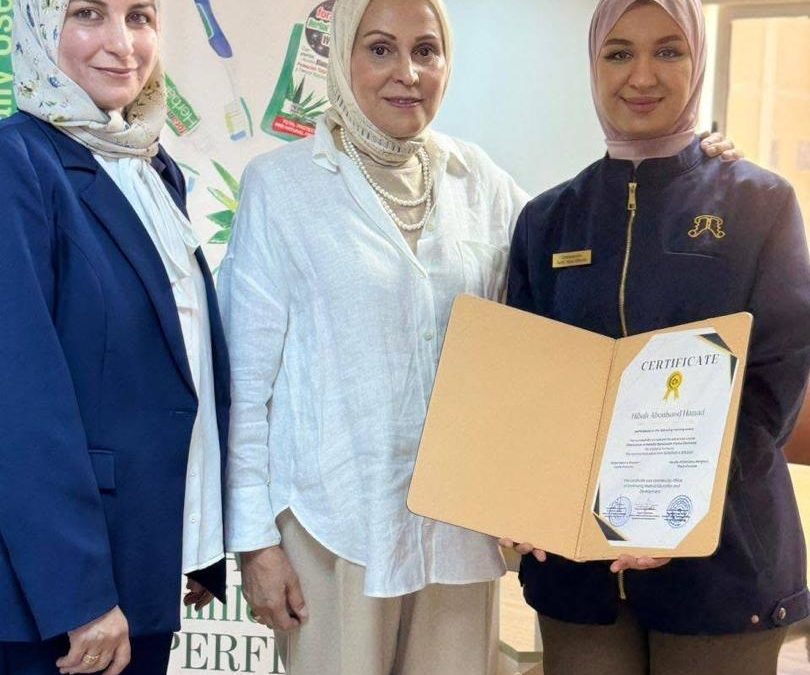 اختتام الدورة التدريبية الرابعة لقسم المعامل بكلية طب الأسنان ببنغازي