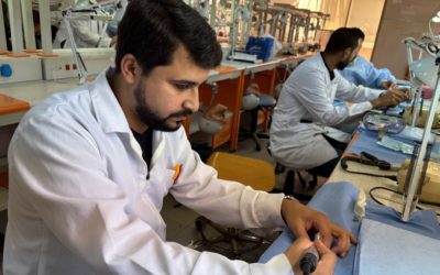كلية طب الأسنان تنظم ورشة عمل متخصصة في زراعة الأسنان لطلبة الدراسات العليا