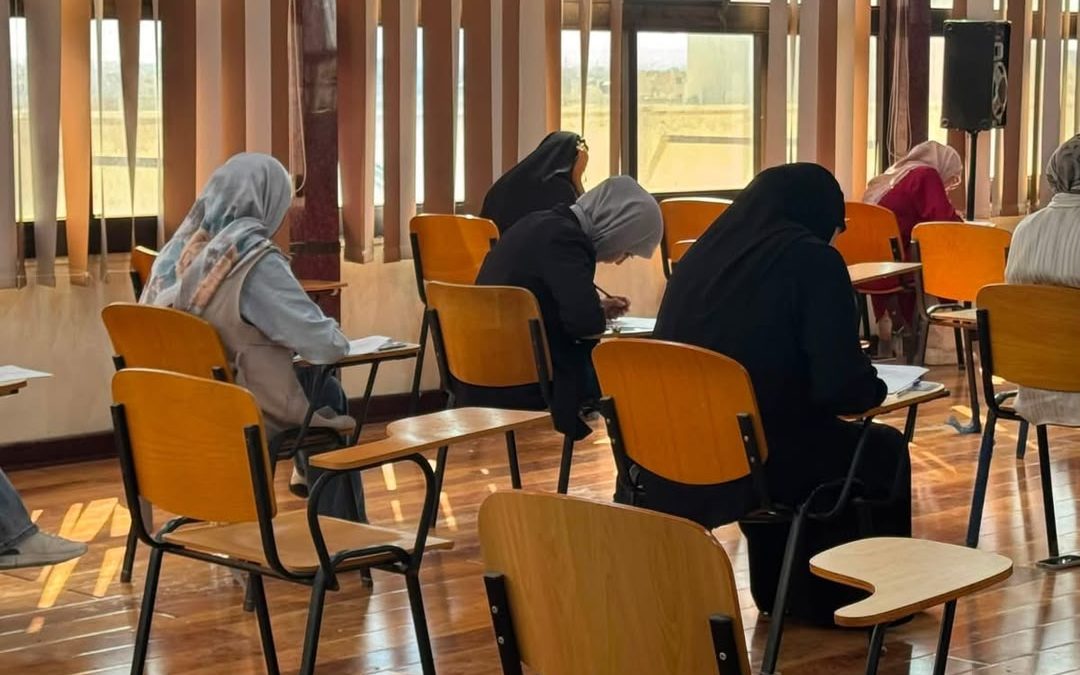 كلية طب وجراحة الفم والأسنان تُجري الامتحان النهائي