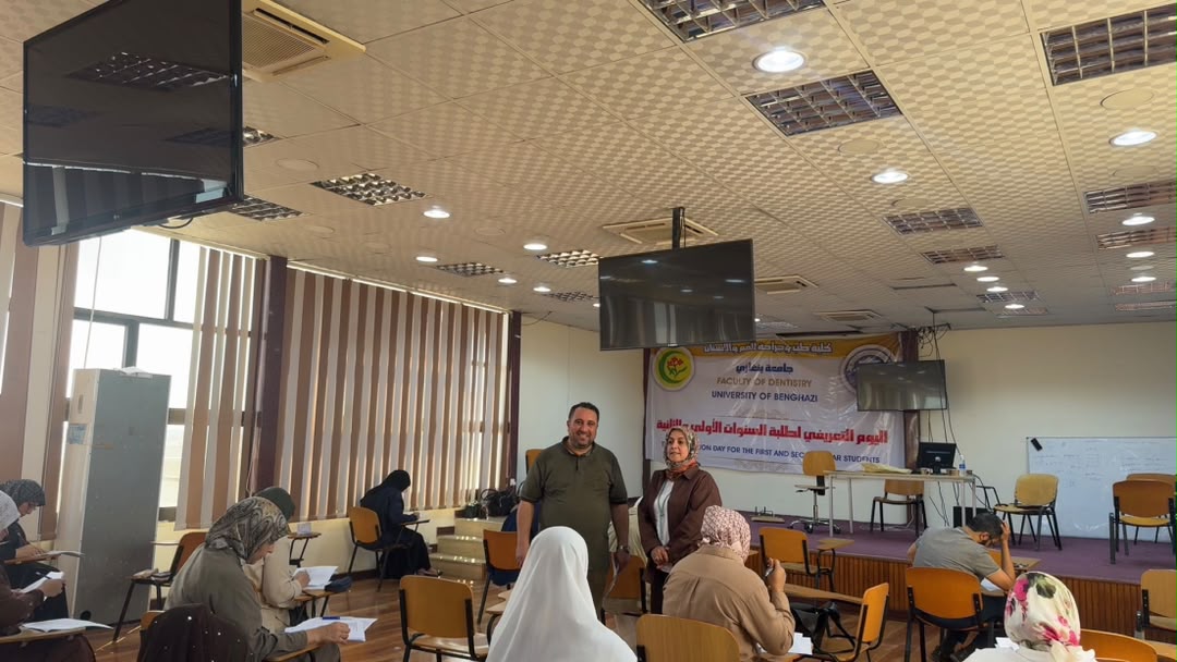 انطلاق امتحانات طلبة الدراسات العليا بكلية طب وجراحة الفم والأسنان